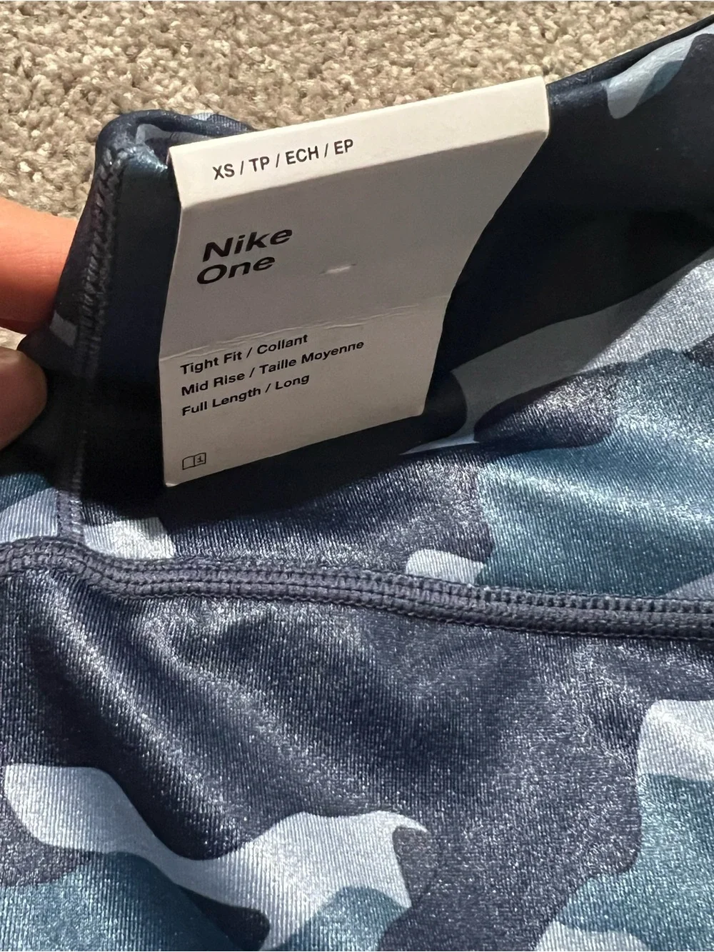 Nike Blue Camo 2 piece work out set High-Waist Leggings with Matching Sports Bra